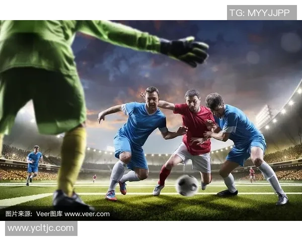 足球明星的成长之路与成就探索全景介绍 足球明星的成长之路与成就探索全景介绍