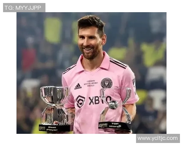 足球明星豪宅揭秘:探访他们的奢华生活与独特风格 足球明星豪宅揭秘:探访他们的奢华生活与独特风格