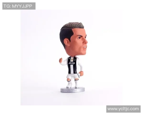 足球明星车载公仔的魅力与收藏价值探讨,带你领略运动与艺术的完美结合