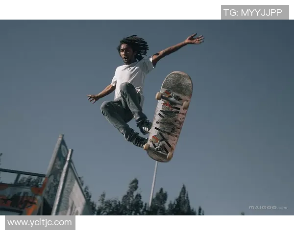 滑板战术：南京滑板队的边路渗透体系